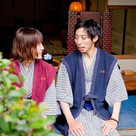Ryokan Seifuso Omuta Bagian luar foto