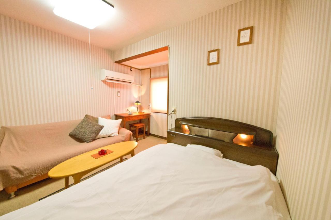Ryokan Seifuso Omuta Bagian luar foto