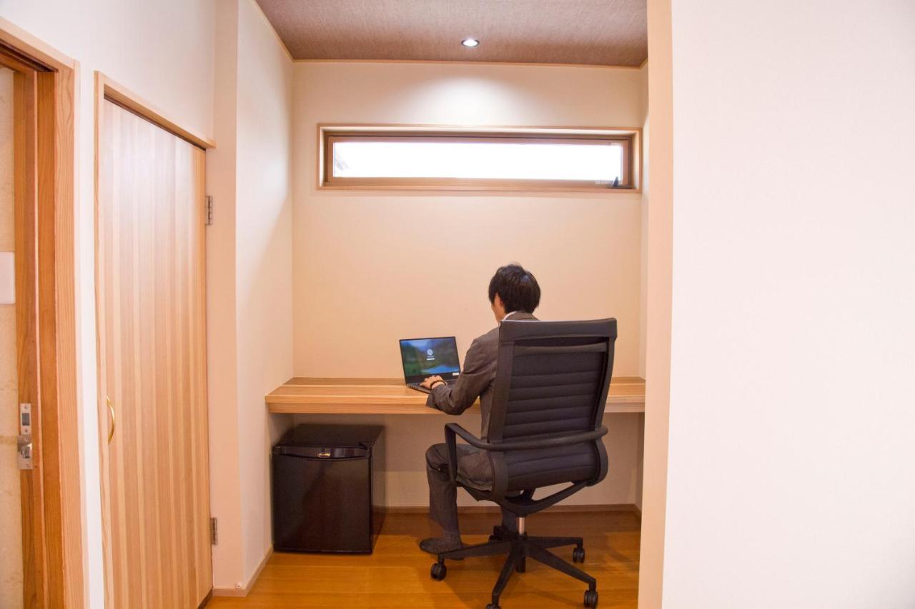 Ryokan Seifuso Omuta Bagian luar foto