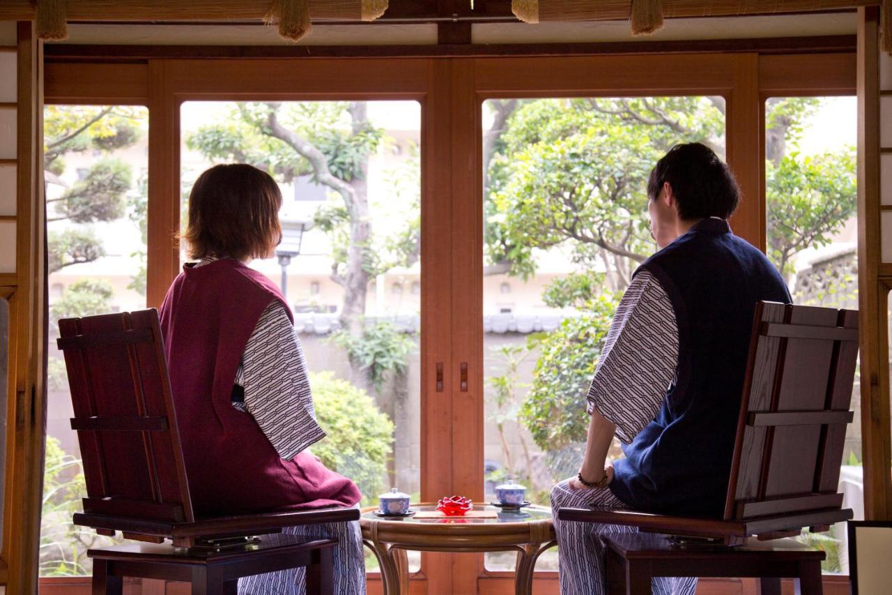 Ryokan Seifuso Omuta Bagian luar foto